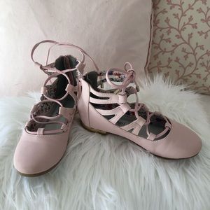 Girls Round Toe Lace Up Flats, blush pink size 13
